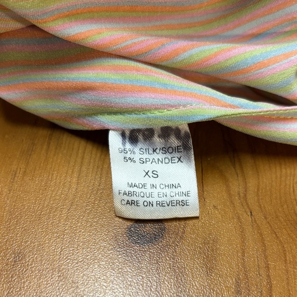 Tahari Striped Button Down Silk Shirt for Women XS. Like New - Picture 7 of 12